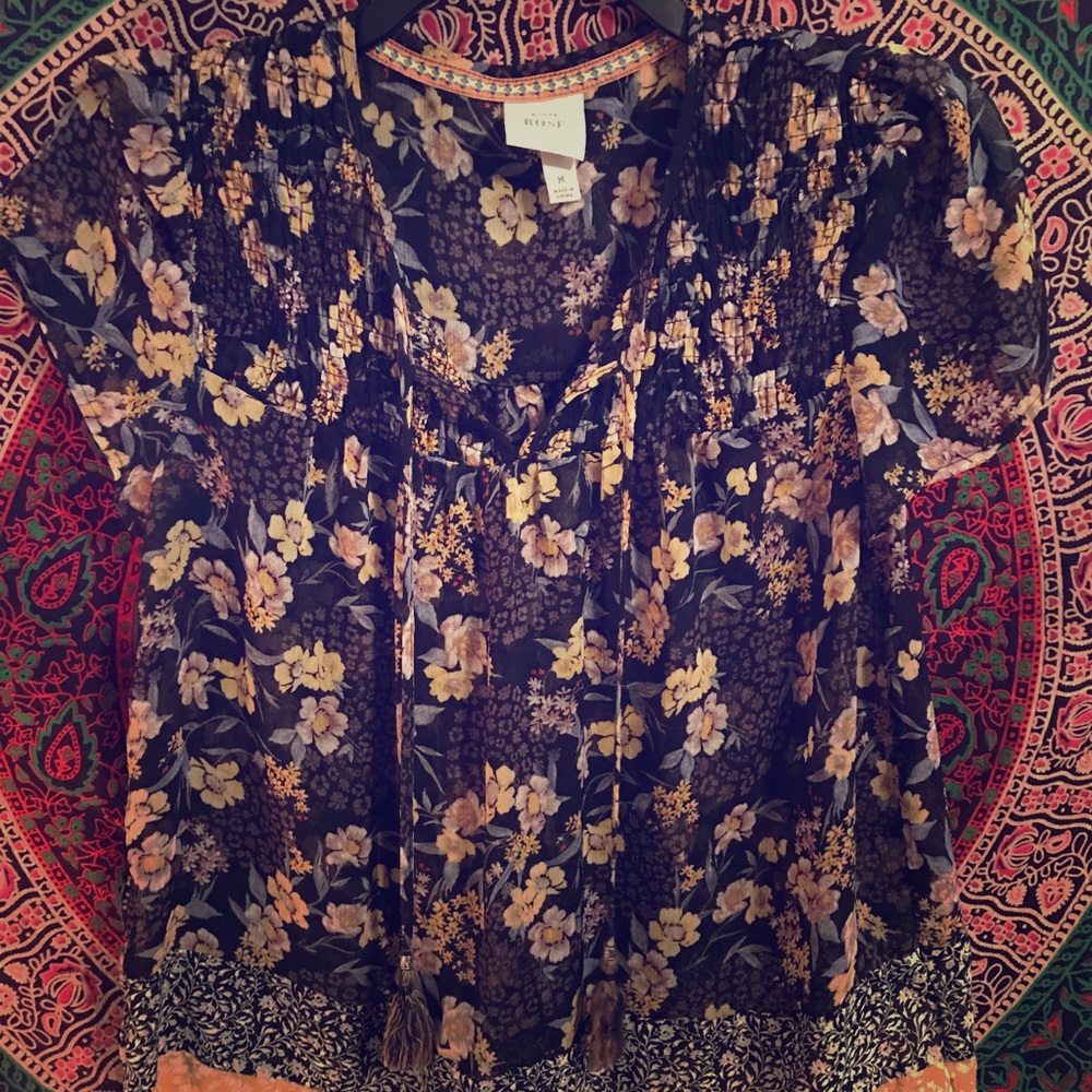 Knox Rose floral top